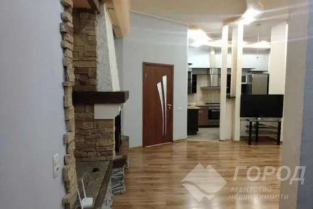 Сдам 2-х кімнатну квартиру, Центр, Код: 800326/1