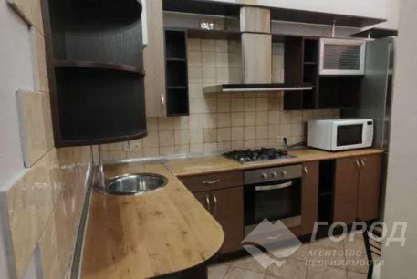 Сдам 2-х кімнатну квартиру, Центр, Код: 800326/1