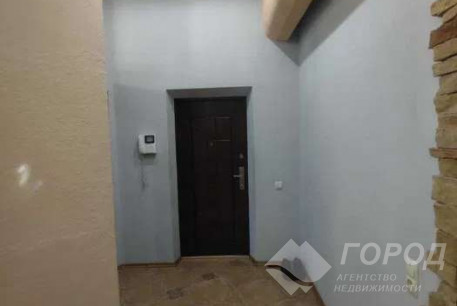 Сдам 2-х кімнатну квартиру, Центр, Код: 800326/1