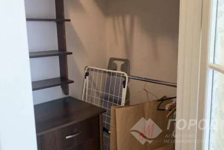 Сдам 1-кімнатну квартиру, Центр, Код: 800341/1