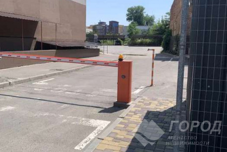 Сдам 1-кімнатну квартиру, Центр, Код: 800341/1