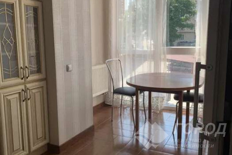 Сдам 1-кімнатну квартиру, Центр, Код: 800341/1