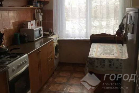 Продам 3-х кімнатну квартиру, , Код: 800351/1