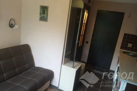 Сдам гостинку, Холодная Гора, Код: 800373/1