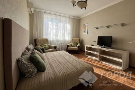 Сдам 1-кімнатну квартиру, Центр, Код: 800409/1