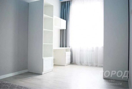 Сдам 2-х кімнатну квартиру, Центр, Код: 800409/2