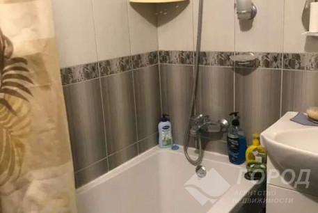 Сдам 1-кімнатну квартиру, Рогань, Код: 800417/1