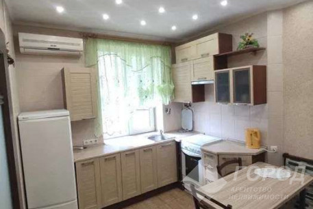 Продам 3-х кімнатну квартиру, Центр, Архитектора Бекетова метро, Код: 800427/3