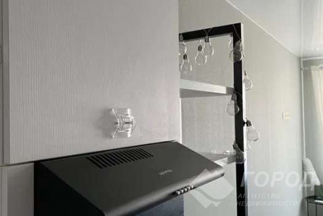 Продам 1-кімнатну квартиру в новобудові, Сосновая Горка, Павловка, Код: 800449/1