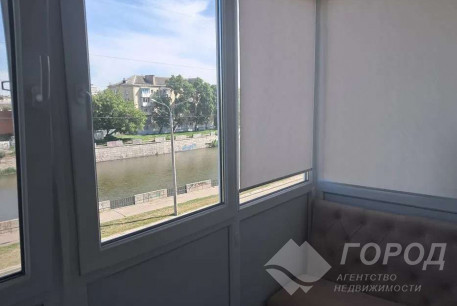 Сдам 1-кімнатну квартиру, Центр, Код: 800512/1