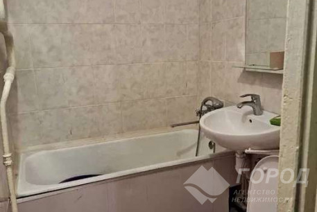 Сдам 2-х кімнатну квартиру, ХТЗ, Код: 800521/1