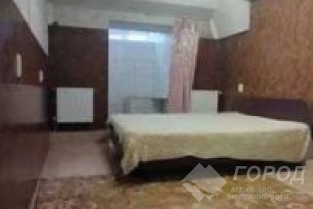 Сдам гостинку, Центральный рынок, Локомотив, Код: 800524/1