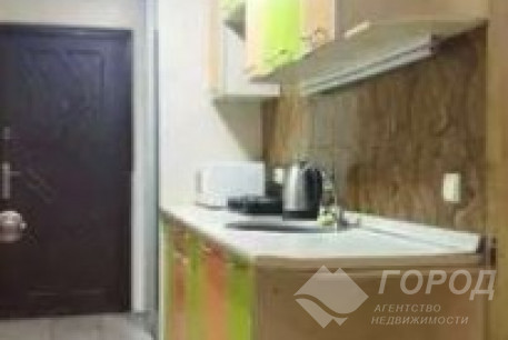 Сдам гостинку, Центральный рынок, Локомотив, Код: 800524/1