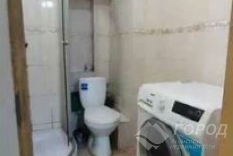 Сдам гостинку, Центральный рынок, Локомотив, Код: 800524/1