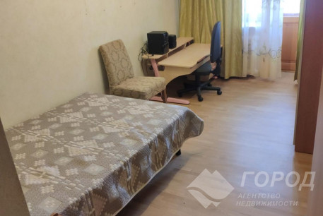 Продам 4-х кімнатну квартиру, Павлово поле, Сокольники, Код: 800548/1