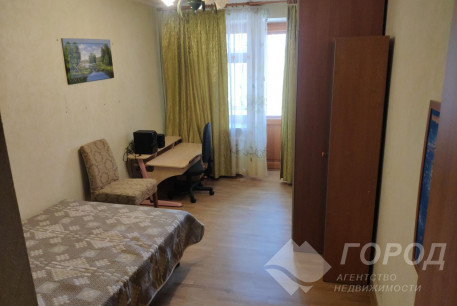 Продам 4-х кімнатну квартиру, Павлово поле, Сокольники, Код: 800548/1