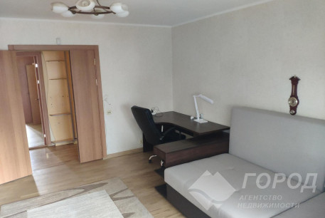 Продам 4-х кімнатну квартиру, Павлово поле, Сокольники, Код: 800548/1