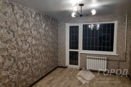 Продам 2-х кімнатну квартиру, Салтовка, 606 м/р, Код: 800574/2