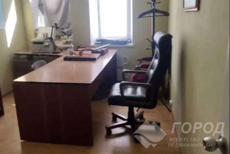 Сдам 3-х кімнатну квартиру, Центр, Код: 800579/2