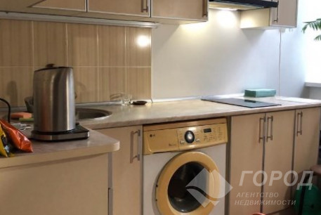 Продам 1-кімнатну квартиру, ХТЗ, Код: 800614/16