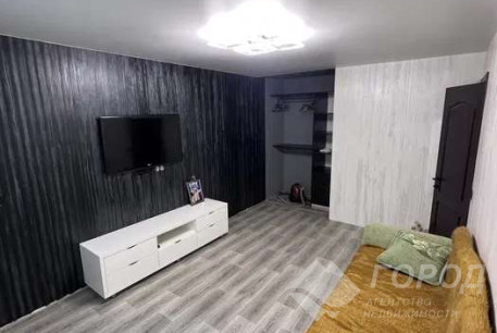 Сдам 2-х кімнатну квартиру, Рогань, Код: 800629/1