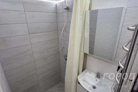 Сдам 2-х кімнатну квартиру, Рогань, Код: 800629/1