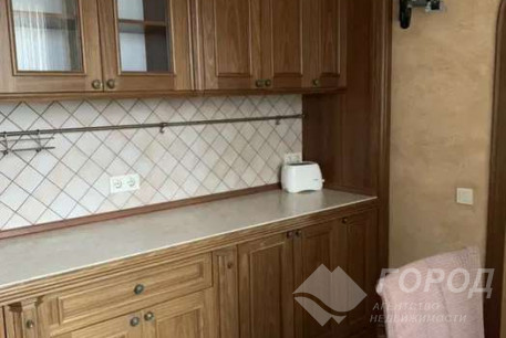 Продам 4-х кімнатну квартиру, ХТЗ, Код: 800643/1