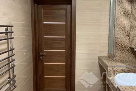 Продам 4-х кімнатну квартиру, ХТЗ, Код: 800643/1