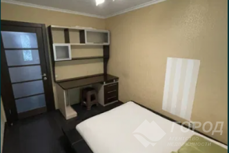 Продам 3-х кімнатну квартиру, Сосновая Горка, Научная метро, Код: 800686/1