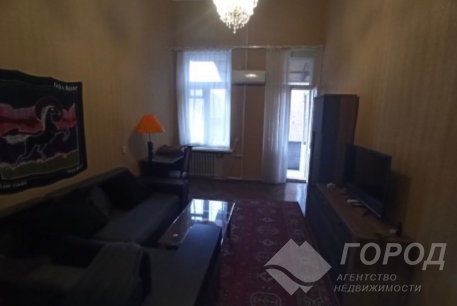 Продам 1-кімнатну квартиру, Центр, Код: 800689/1