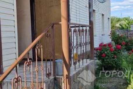 Продам гостинку, Основа, Код: 800691/1