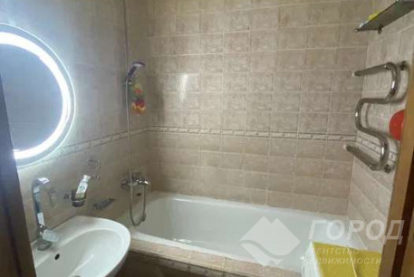 Продам 3-х кімнатну квартиру, Салтовка, Героев Труда метро, Код: 800694/1