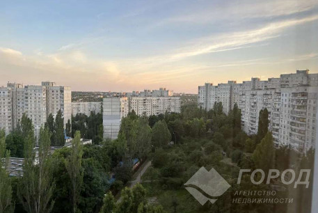 Продам 3-х кімнатну квартиру, Салтовка, 626 м/р, Код: 800735/1