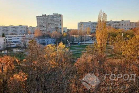 Продам 2-х кімнатну квартиру, Алексеевка, Код: 800767/2