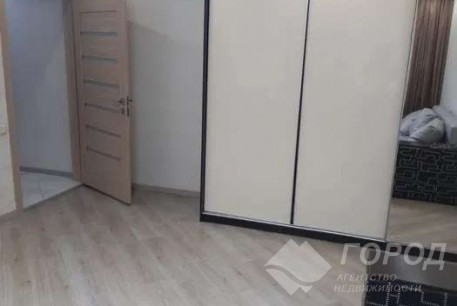 Продам 2-х кімнатну квартиру, Центральный рынок, Центральный Рынок метро, Код: 800772/1
