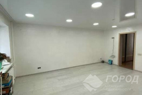 Продам 2-х кімнатну квартиру, Павлово поле, Код: 800835/1