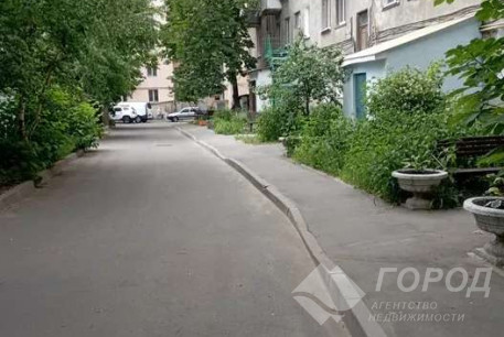 Продам 3-х кімнатну квартиру, Центральный рынок, Южный вокзал метро, Код: 800839/1