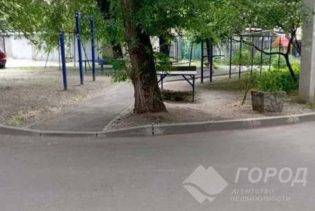 Продам 3-х кімнатну квартиру, Центральный рынок, Южный вокзал метро, Код: 800839/1