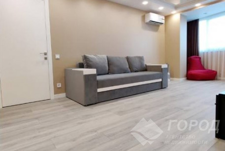 Продам 3-х кімнатну квартиру, Сосновая Горка, Код: 800887/20