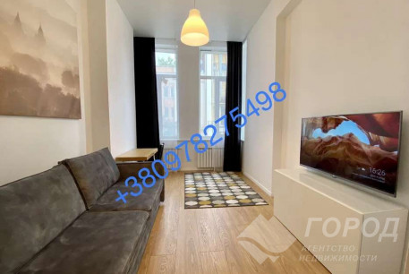 Сдам 2-х кімнатну квартиру, Центр, Университет метро, Код: 800967/1