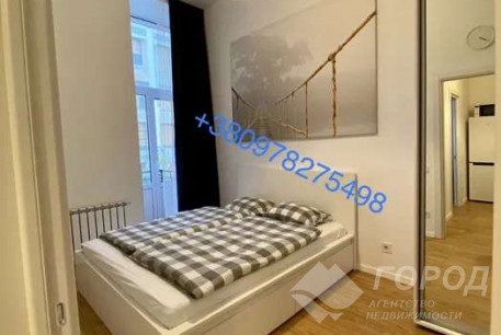 Сдам 2-х кімнатну квартиру, Центр, Университет метро, Код: 800967/1