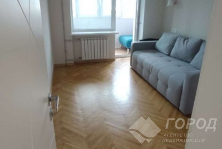 Продам 2-х кімнатну квартиру, Павлово поле, 23 Августа метро, Код: 800994/2