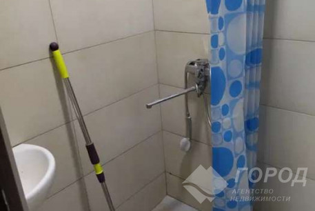 Сдам гостинку, Гагарина проспект, Защитников Украины метро (Площадь Восстания), Код: 800996/2