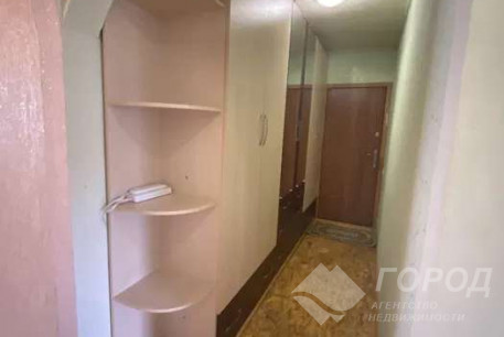 Продам 1-кімнатну квартиру, Рогань, Код: 801011/1