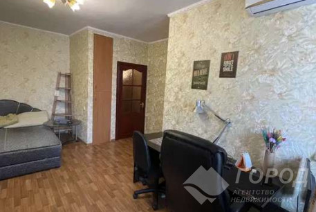 Продам 1-кімнатну квартиру, Центральный рынок, Южный вокзал метро, Код: 801023/1