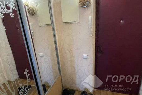 Продам 1-кімнатну квартиру, Центральный рынок, Южный вокзал метро, Код: 801023/1