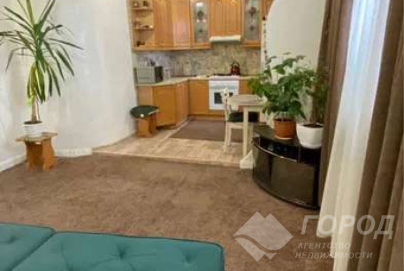 Продам 2-х кімнатну квартиру, Центральный рынок, Южный вокзал метро, Код: 801023/2