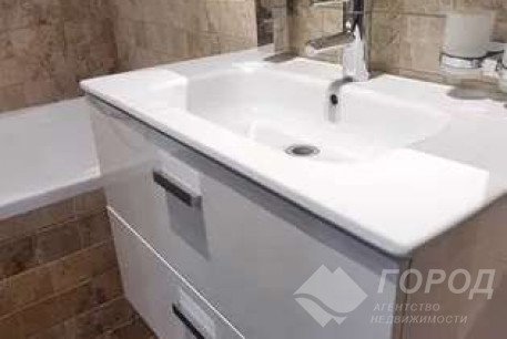 Продам 2-х кімнатну квартиру, Сосновая Горка, Научная метро, Код: 801025/2