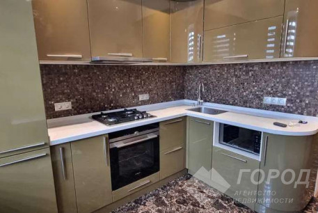 Продам 2-х кімнатну квартиру, Сосновая Горка, Научная метро, Код: 801025/2