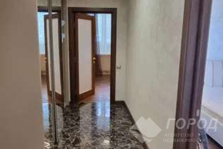 Продам 2-х кімнатну квартиру, Сосновая Горка, Научная метро, Код: 801025/2